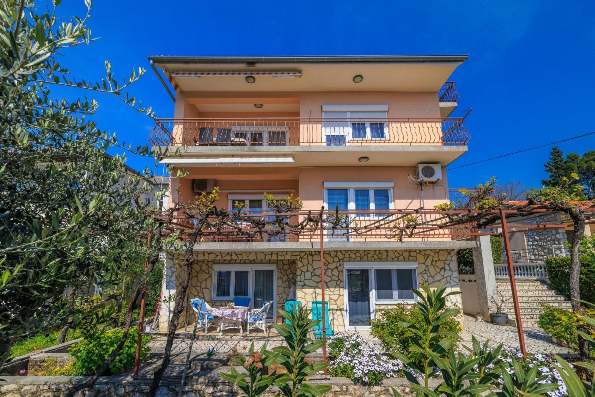 Apartments Melita Dramalj Exterior foto